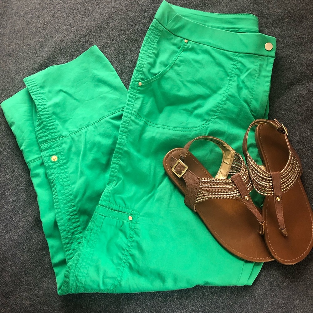 EUC Chico’s convertible long/cropped pants